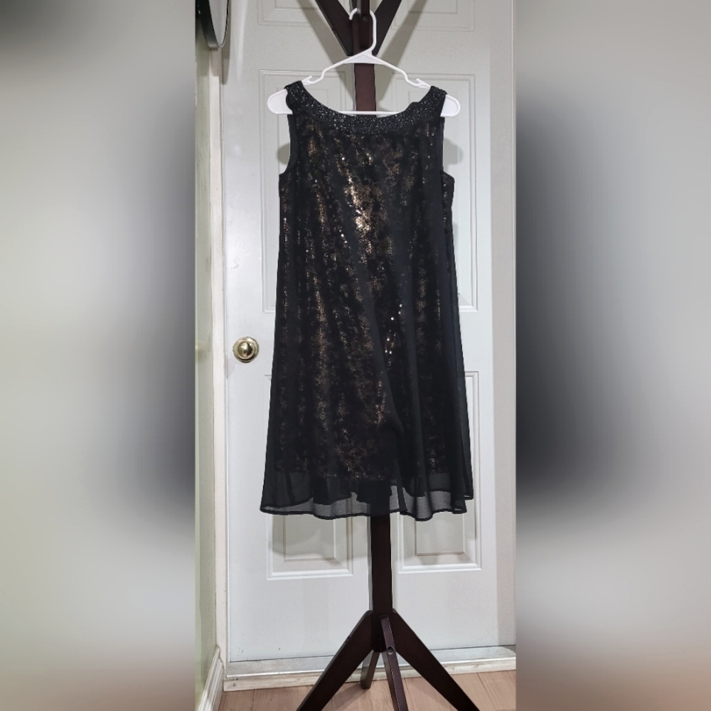 Jessica Simpson Black Dress  US 2